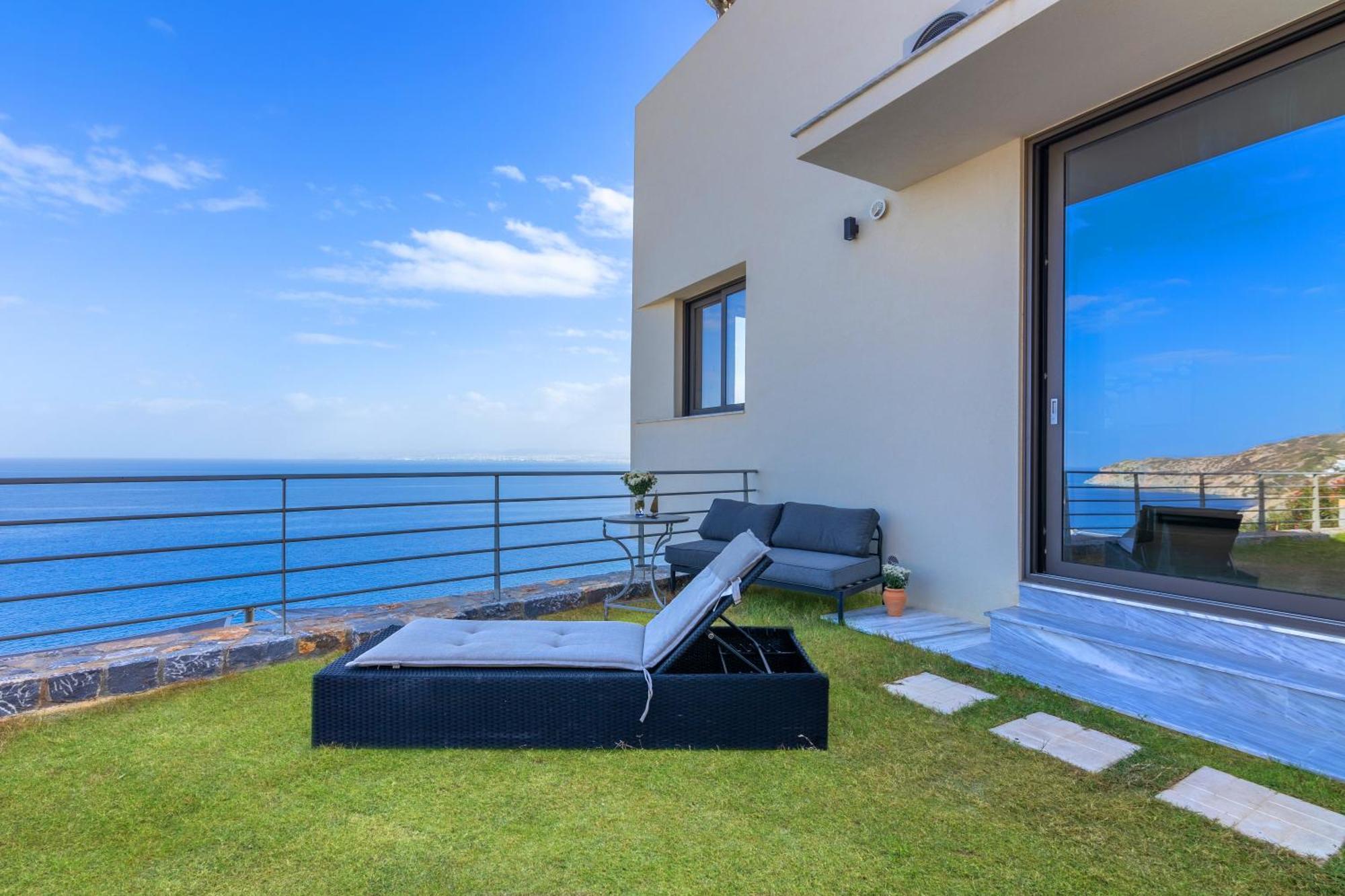 Rocca Al Mare Seaside Villas Palaiokastro  ภายนอก รูปภาพ