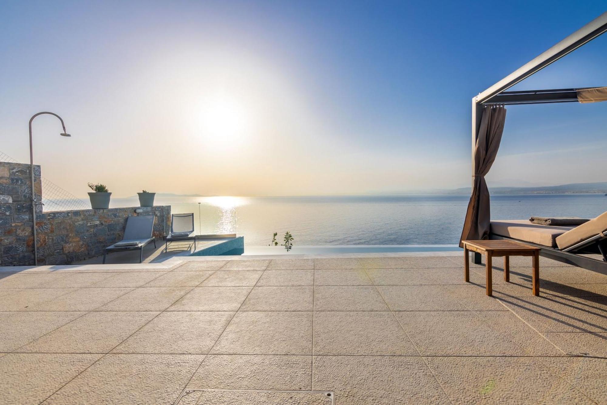 Rocca Al Mare Seaside Villas Palaiokastro  ภายนอก รูปภาพ
